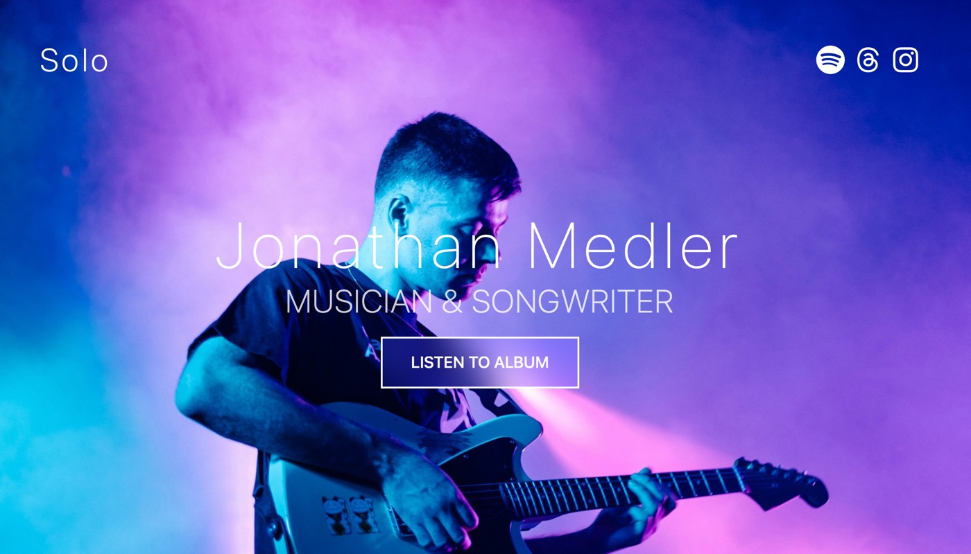 Solo Website Template Preview